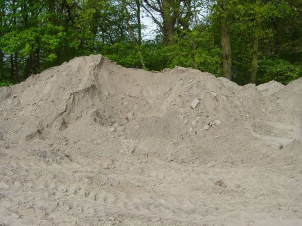 Loonbedrijf van de Meent in Hilversum - zand