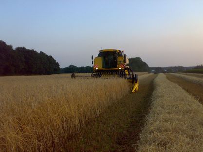 Loonbedrijf van de Meent grondwerk Hilversum combine