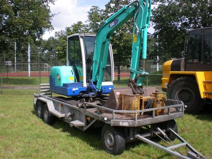 Loonbedrijf van de Meent grondwerk Hilversum Minigraver 3,5 ton 